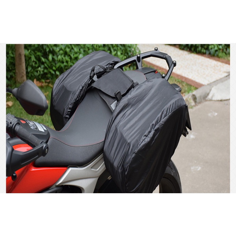 Torby motocyklowe z teksturą w – Carbon Fiber Saddle recenzja i cena