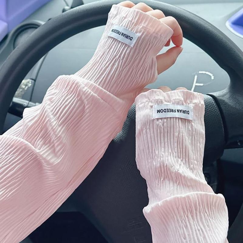 Modne, luźne, cienkie rękawki  – Cycling Glove recenzja i cena